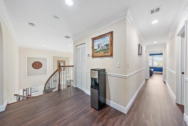 Building Photo - 9606 Shepard Pl