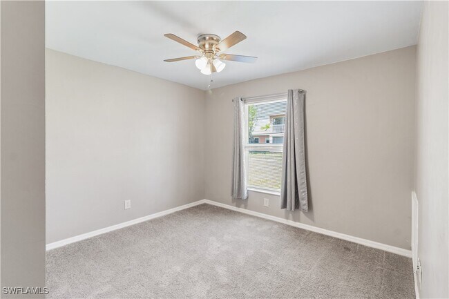 Building Photo - 4022 SW 7th Pl