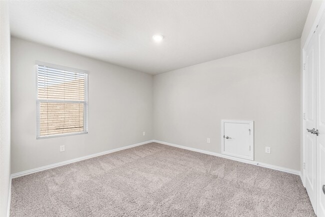 Building Photo - 3120 Kingsgarden Rd