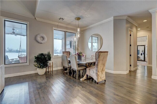 Building Photo - 4 Bedroom Home in Gated Lakes of Traditions- Backs up to a greenbelt- Pool and Playground