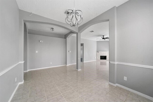 Building Photo - 1211 Peacham Ct