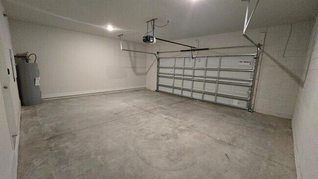 Building Photo - 3323 Grande Heron Dr