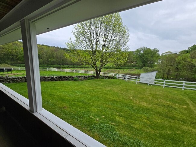 Building Photo - 25 Rockbottom Rd