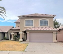 Building Photo - 5164 W Ross Dr