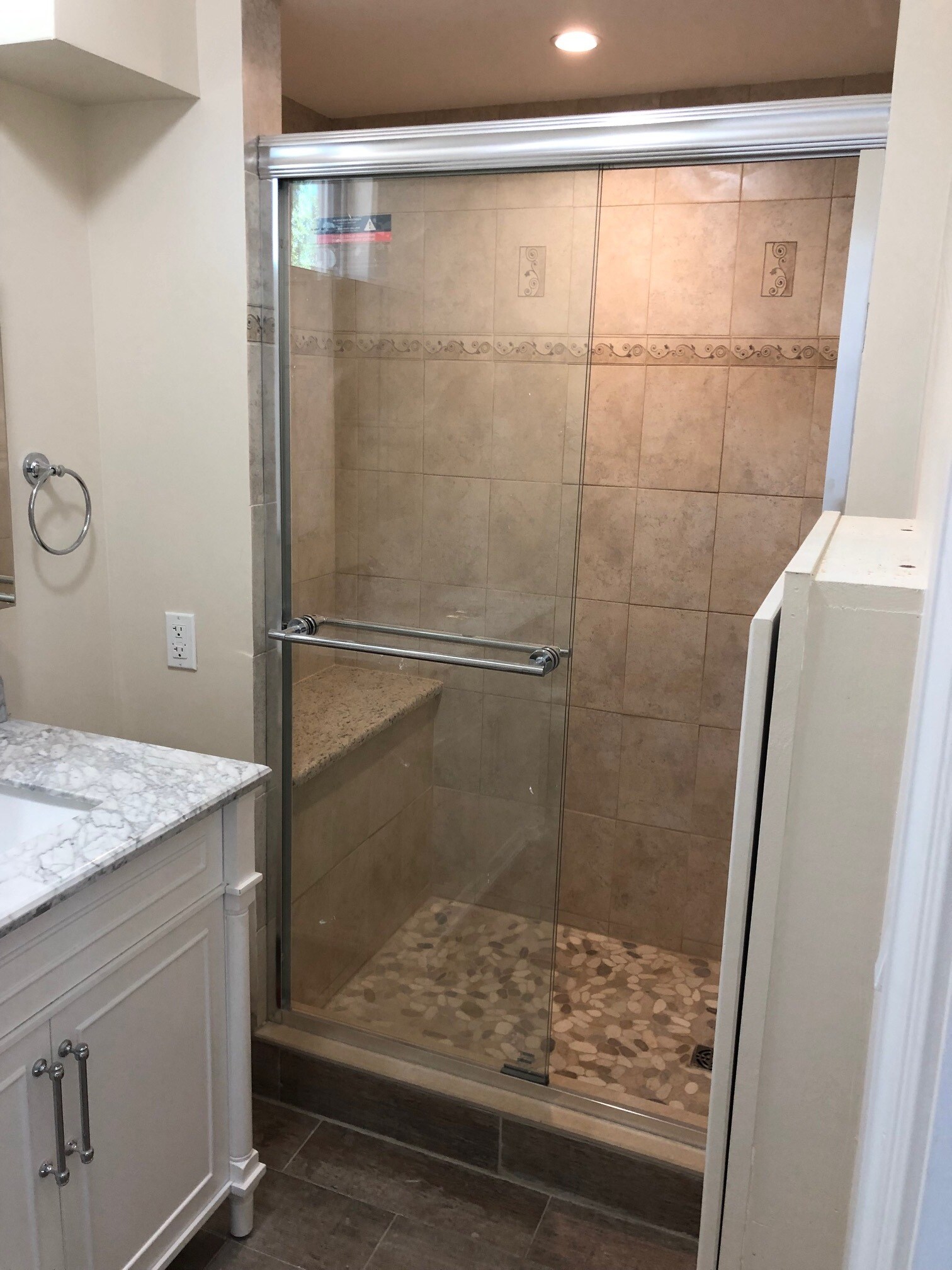 Shower - 34 W Spring Ave