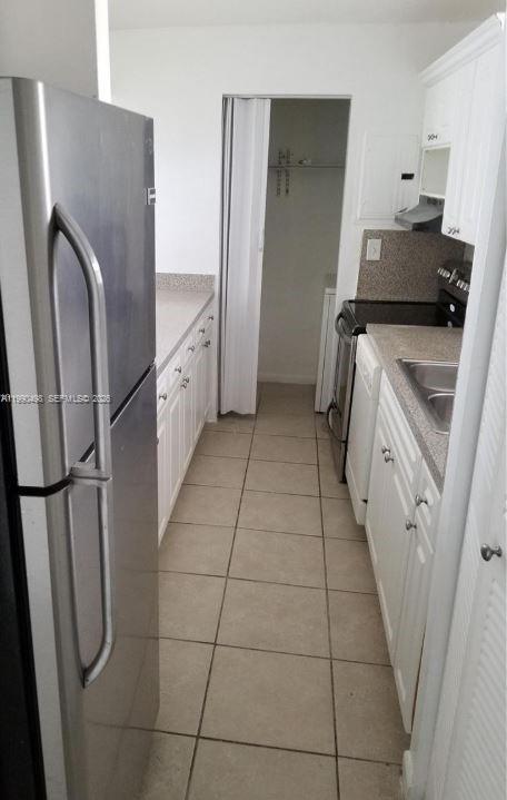 Building Photo - 399 NW 72nd Ave