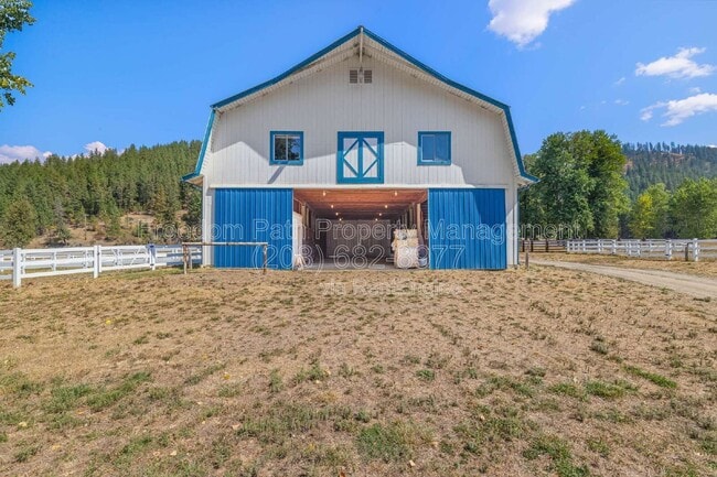 Building Photo - 17778 E Canary Creek Rd