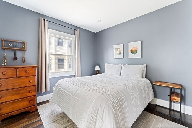 Building Photo - 19 Harrison St