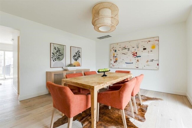 Building Photo - 4 Bedroom 2.5 Bath 2 Car Garage in Quail C...