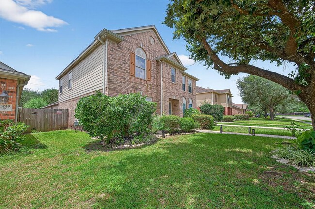 Building Photo - 13023 Porter Meadow Ln