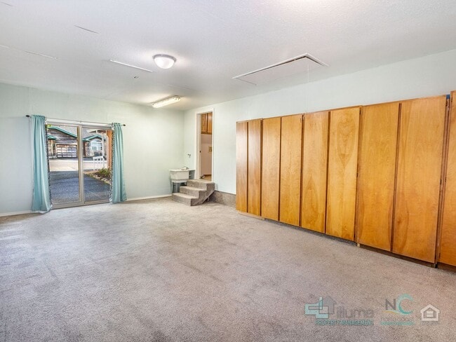 Building Photo - Charming 3-bedroom, 2-bath home in Seaside