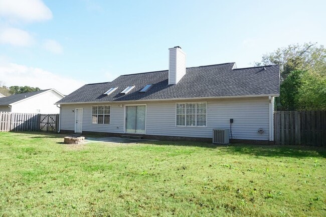 Building Photo - 7017 Farrington Farms Dr