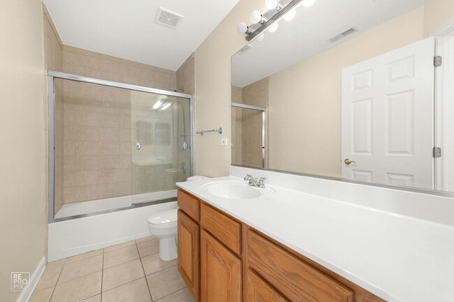 Building Photo - 4911 Princeton Ln