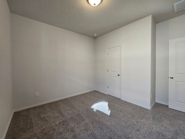 Building Photo - 3941 Soledad