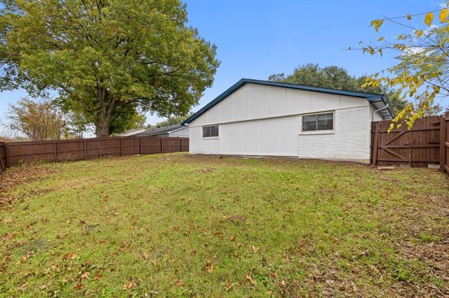 Building Photo - 3440 Westminster Dr