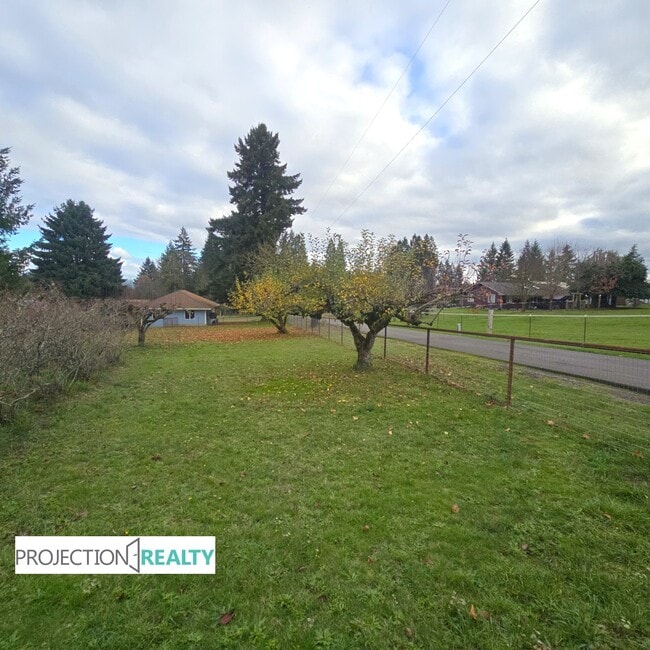 Building Photo - 32535 Coal Creek Rd