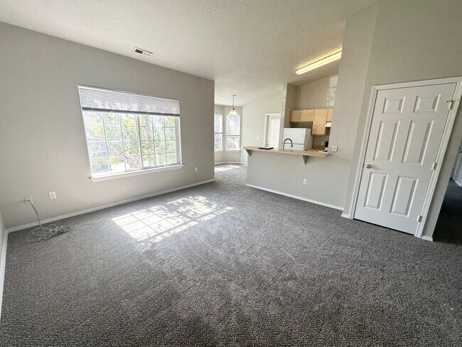 Building Photo - Corsair Lane 2