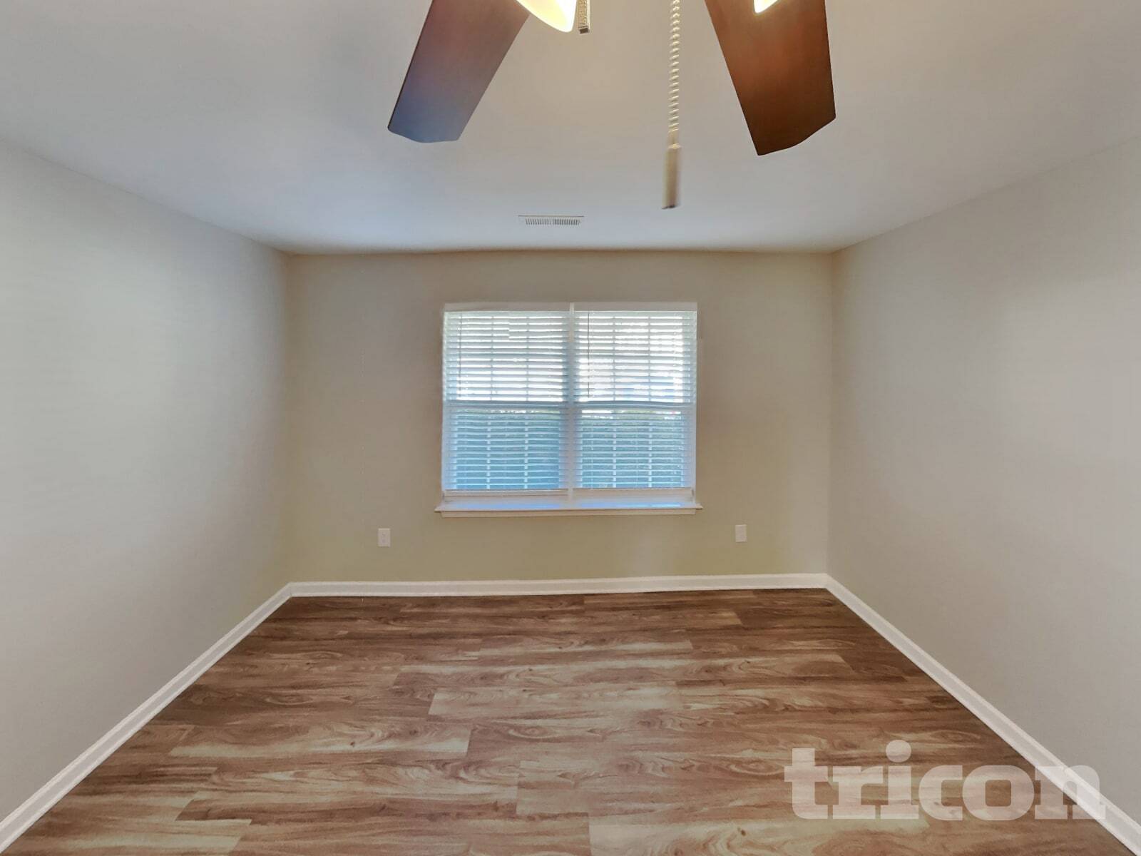 Building Photo - 3418 Anita Glen Dr