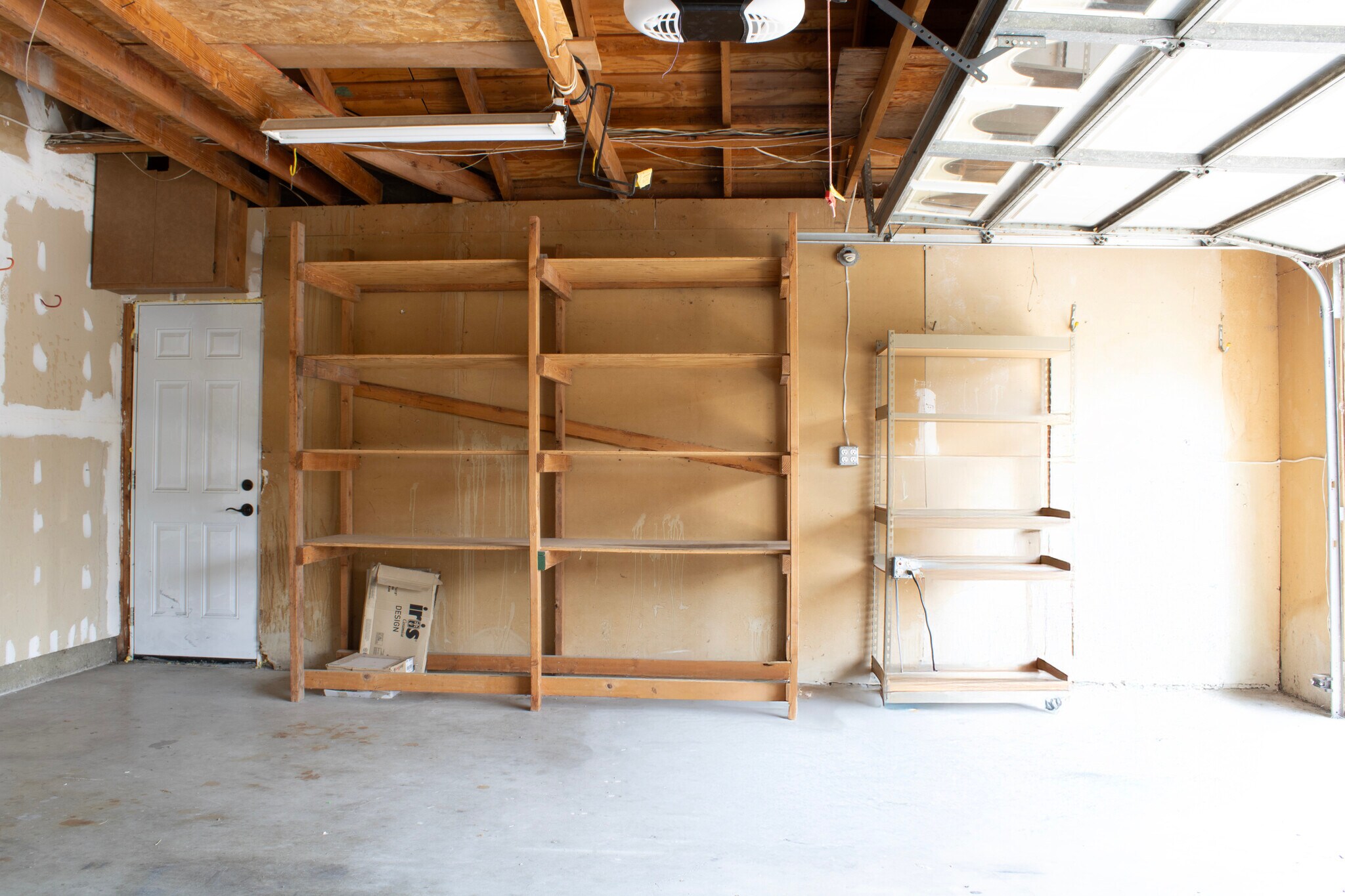 Building Photo - 651 Hill St