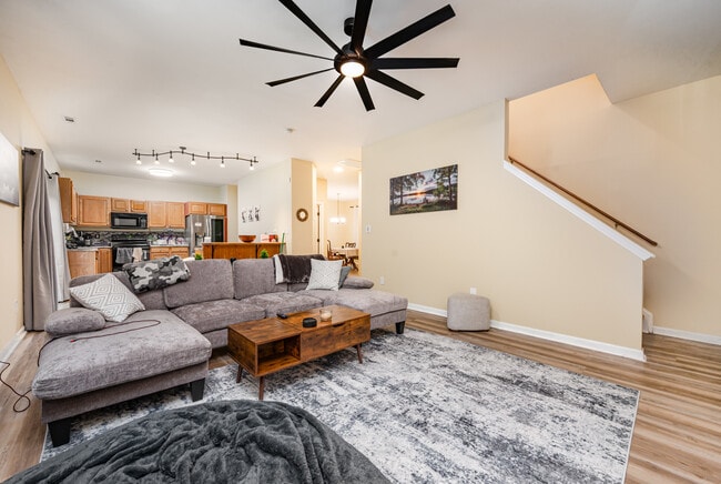 Building Photo - 3605 Cold Harbour Dr