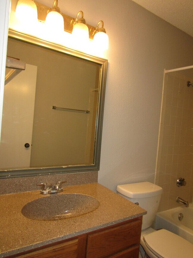 Building Photo - 8909 Schick Rd