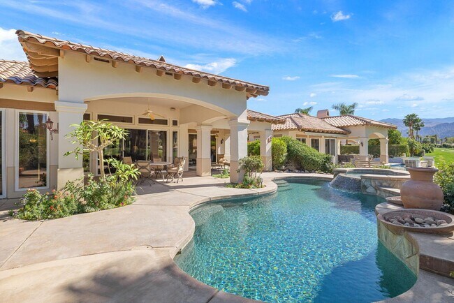 Building Photo - 48145 Paso Tiempo Ln
