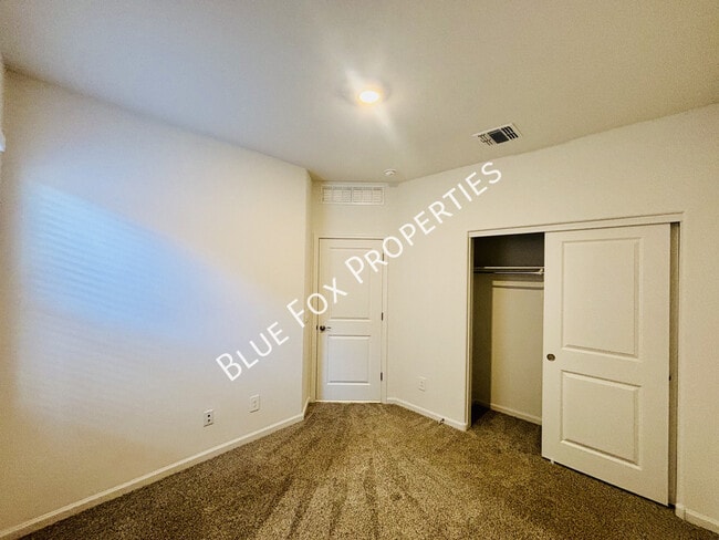 Building Photo - 6959 W Star Garden Way