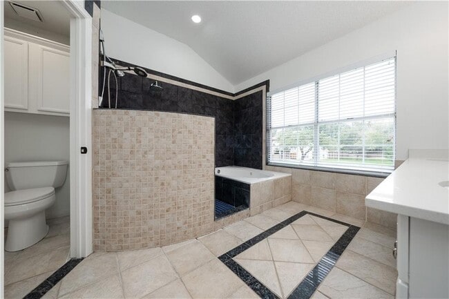 Building Photo - 15903 Cornerwood Ct