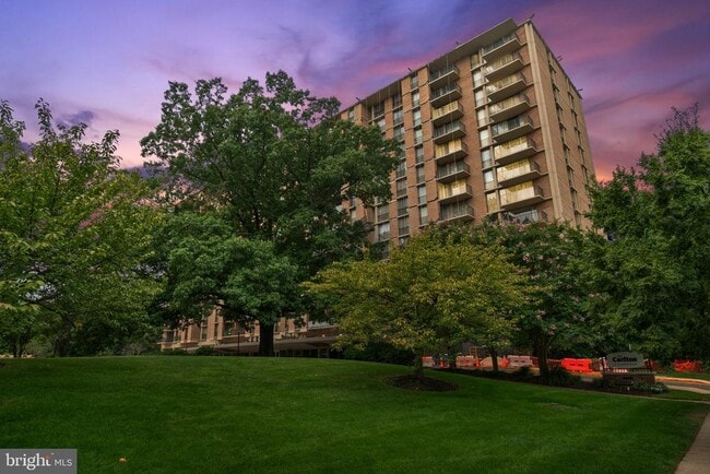 Building Photo - 4600 S Four Mile Run Dr