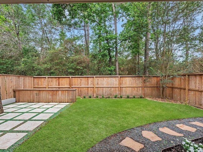 Building Photo - 142 N Magnolia Pond Pl