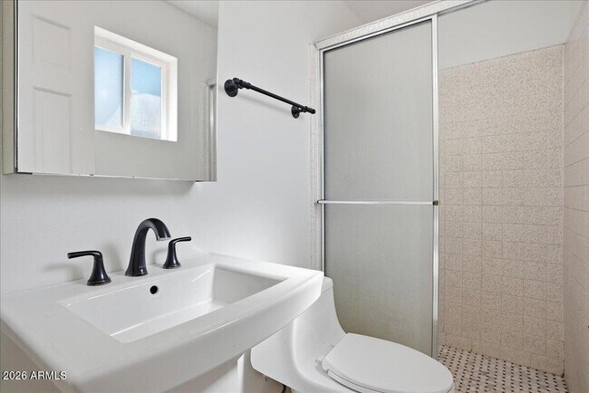 Building Photo - 1935 E El Parque Dr