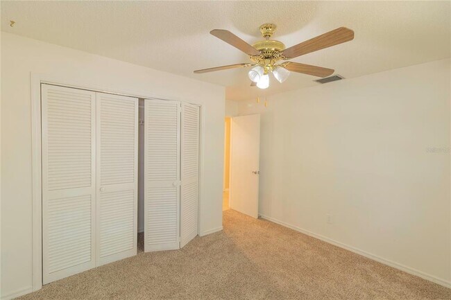 Building Photo - 3908 Rosedale Dr