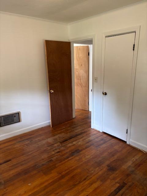 Building Photo - 2041 Columbia Cir