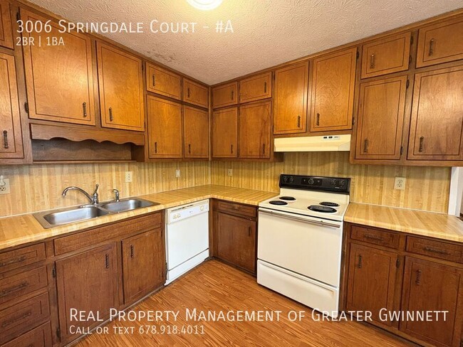 Building Photo - 3006 Springdale Ct