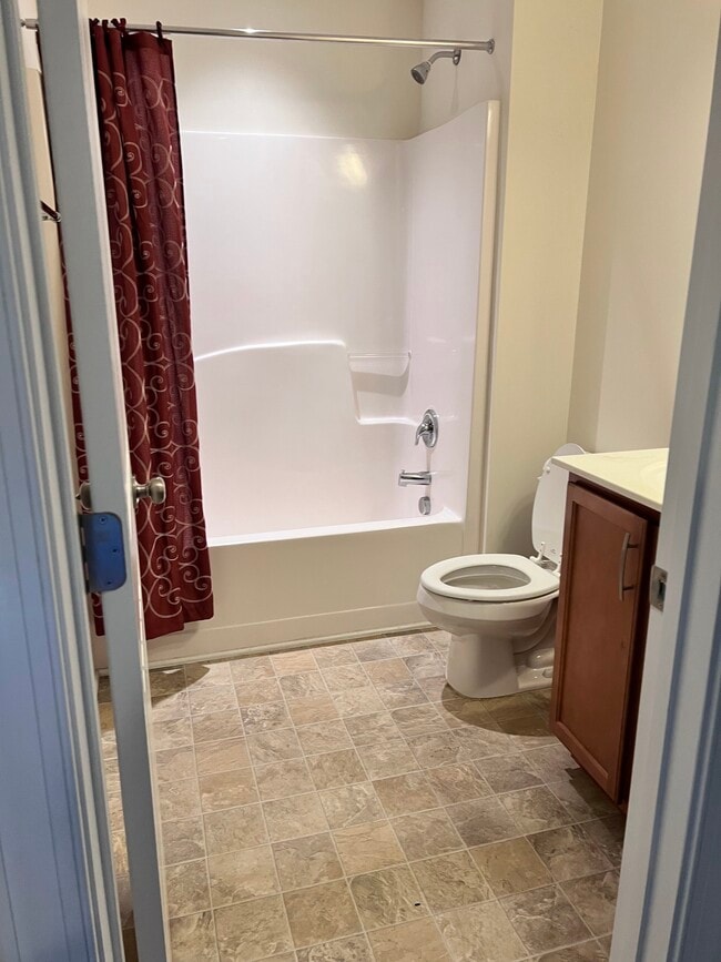 Building Photo - 1214 Alston Forest Dr