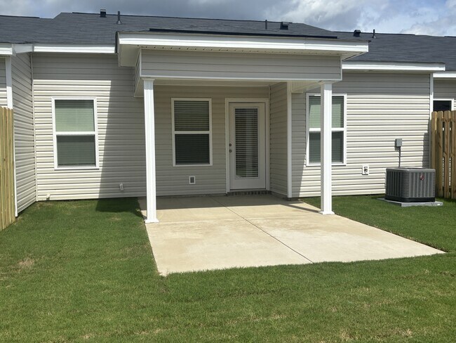 Building Photo - 8110 Bannock Cir