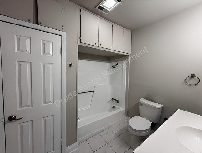 Building Photo - Remodel and Charming Home