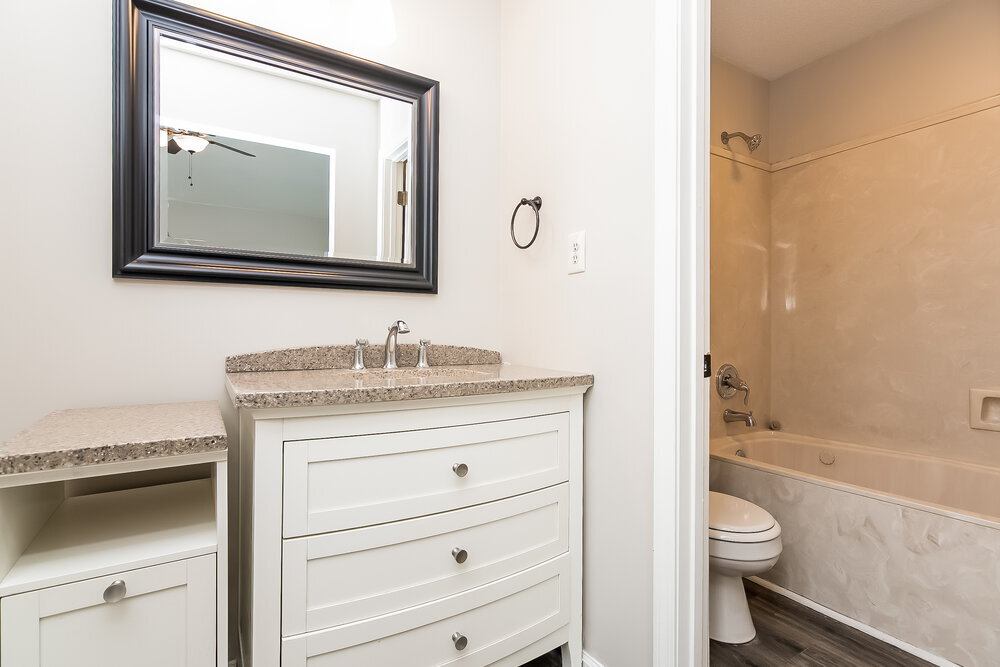 Building Photo - 1886 Towson Ln