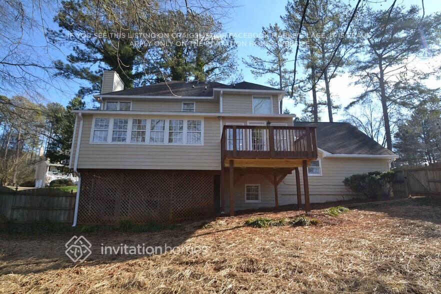 Building Photo - 1591 Willow Bluff