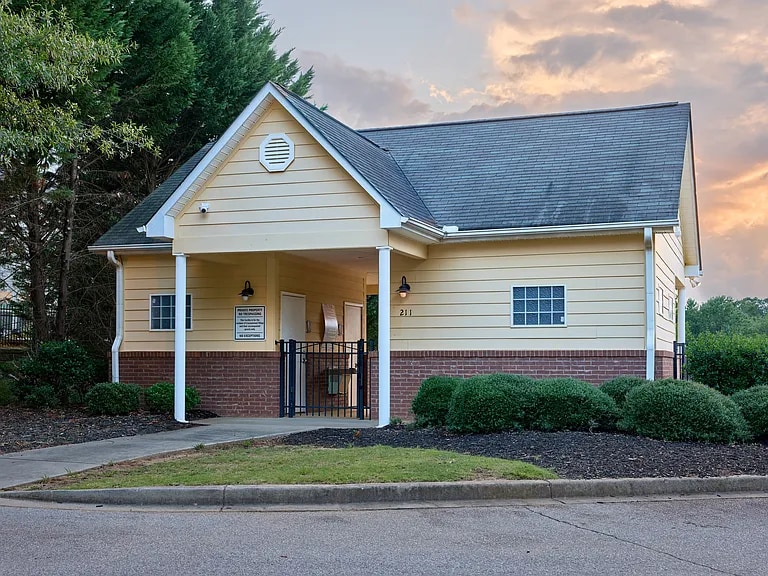 Building Photo - 457 Woodbark Ct