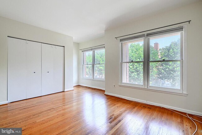 Building Photo - 123 W Barre St