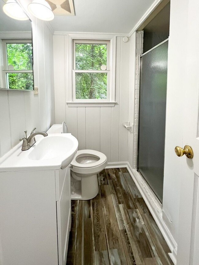 Building Photo - Preston Avenue Duplex for Rent!