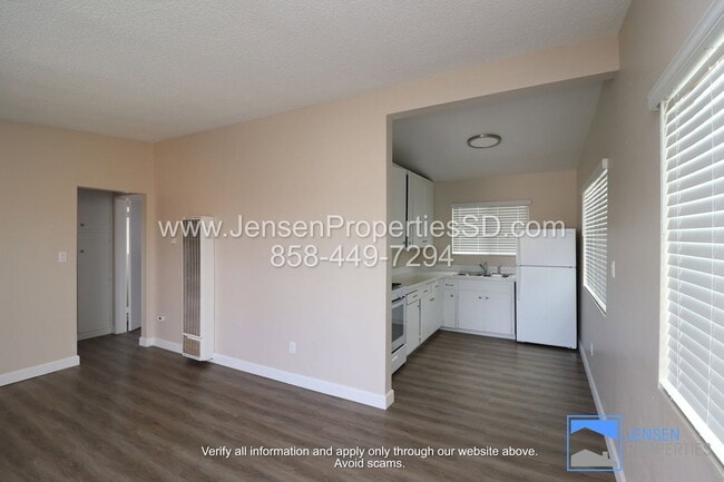 Building Photo - 5172 Long Branch Ave