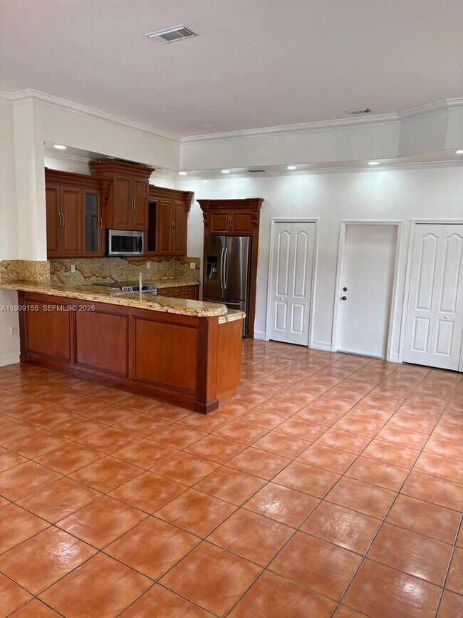 Building Photo - 15816 SW 103rd Ln