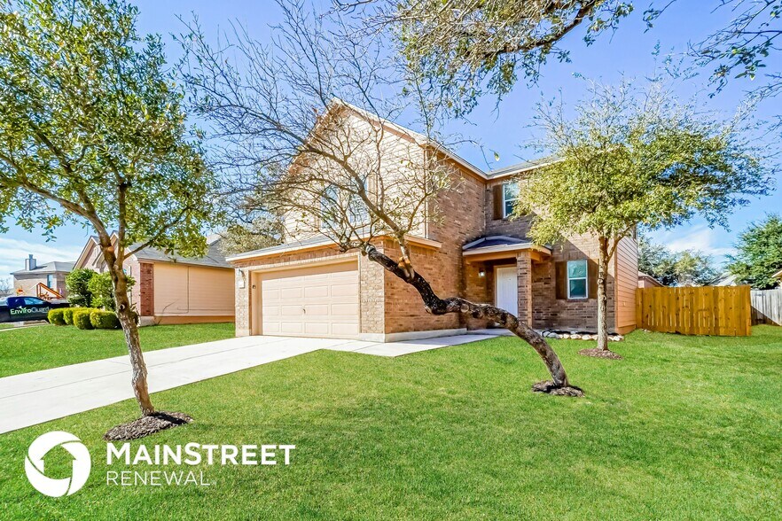 Building Photo - 4415 Semora Oak