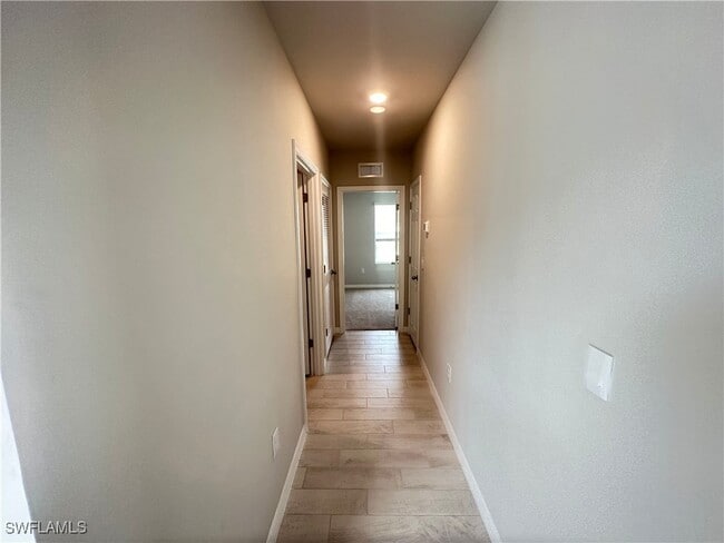 Building Photo - 801 Serenity Ln