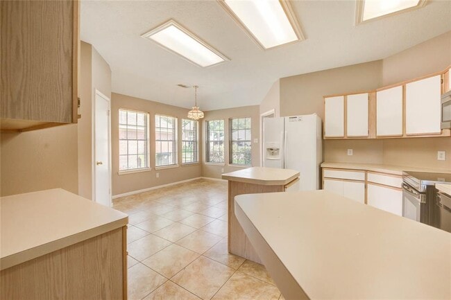 Building Photo - 4814 Cotter Ln