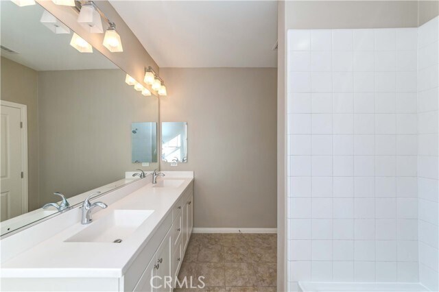 Building Photo - 63 Waterleaf