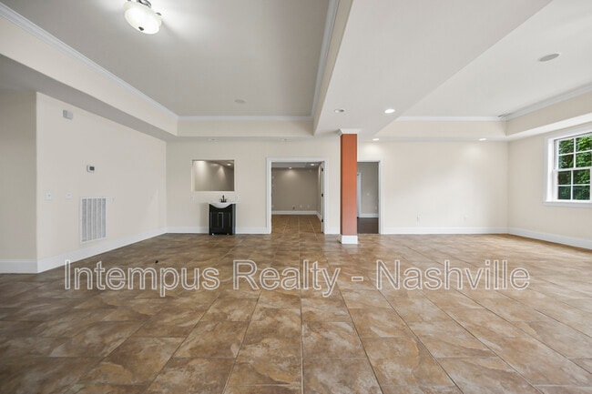 Building Photo - 7 Crooked Stick Ln