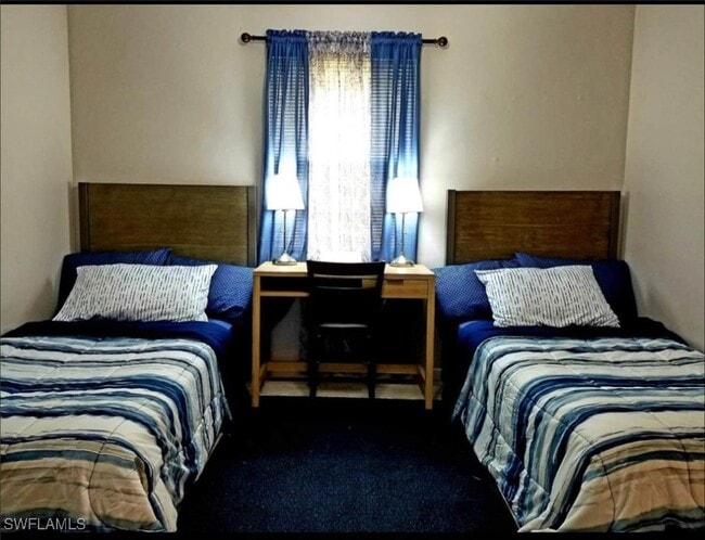 Building Photo - 1136 Michigan Ave